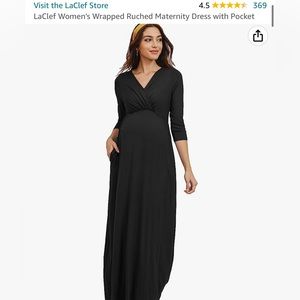 Women’s wrapped maternity dress